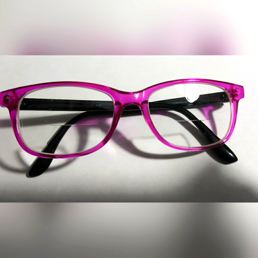 Hot pink and black eye glass frames